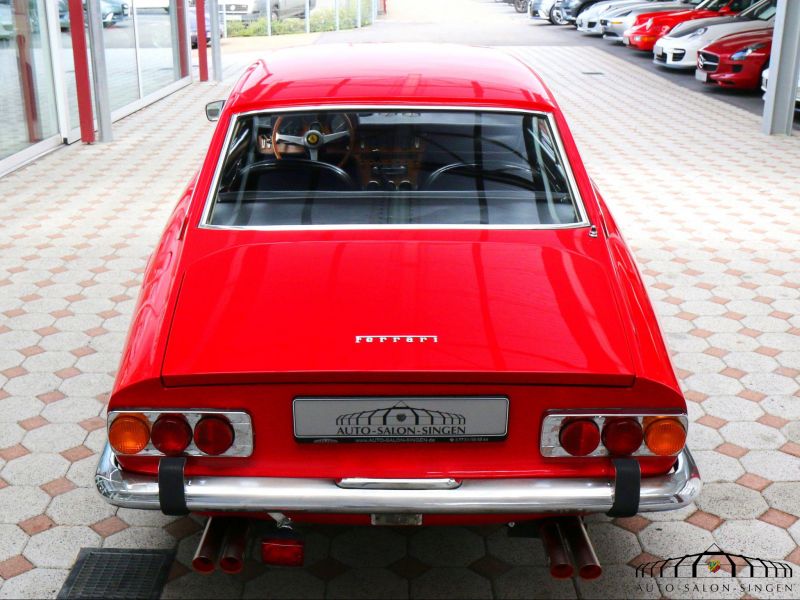 Ferrari 365 GT 2+2