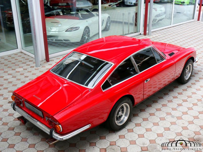 Ferrari 365 GT 2+2