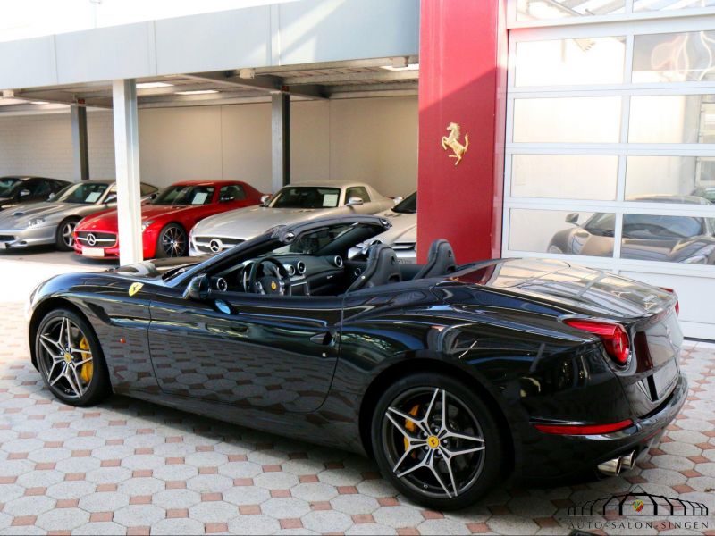 Ferrari California T
