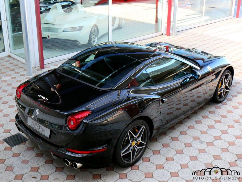 Ferrari California T