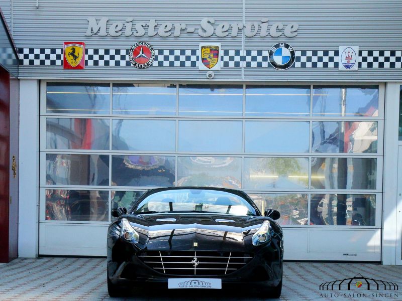 Ferrari California T