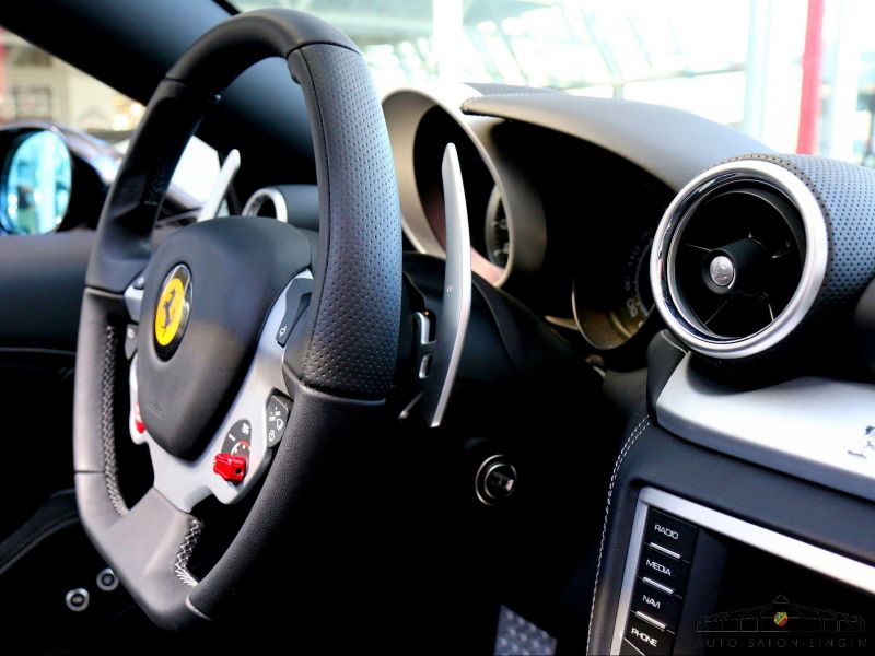 Ferrari California T