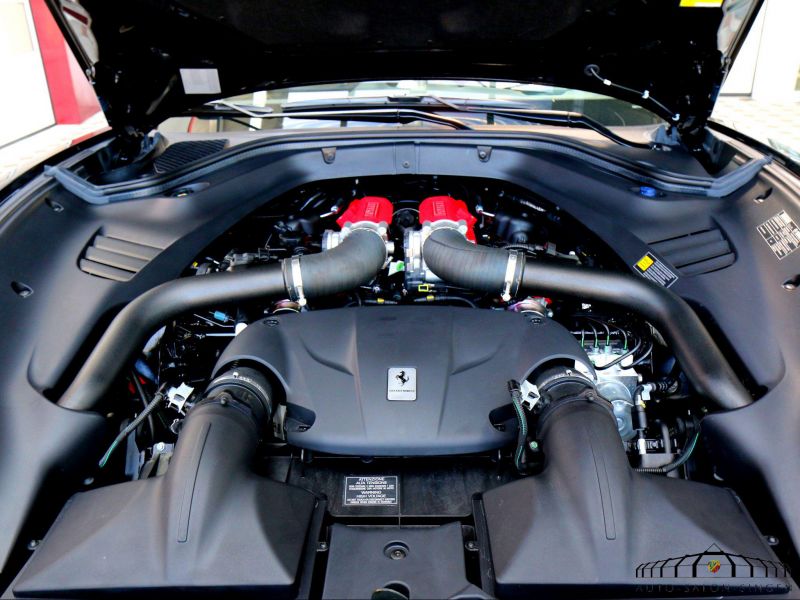 Ferrari California T