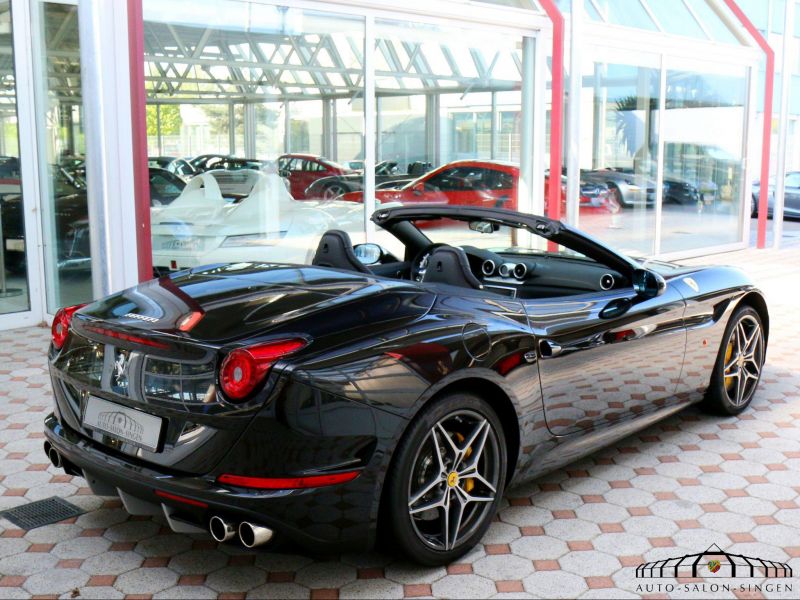 Ferrari California T
