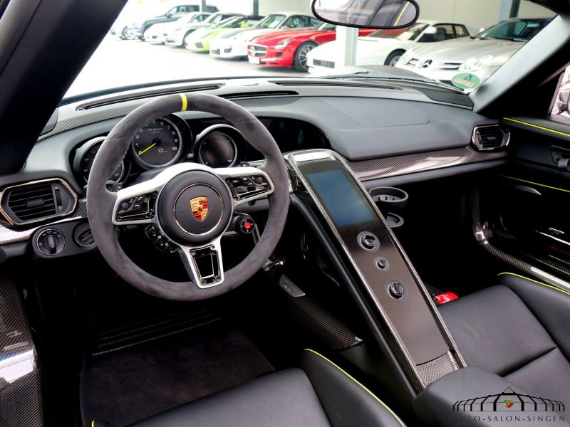 Porsche 918 Spyder Cabrio Auto Salon Singen