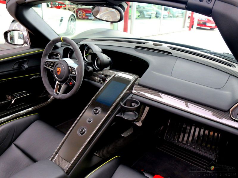 Porsche 918 Spyder Cabrio Auto Salon Singen