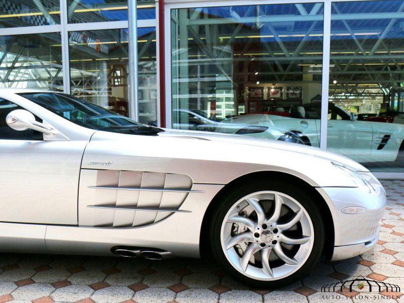 Mercedes-Benz SLR McLaren