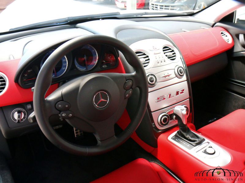 Mercedes-Benz SLR McLaren