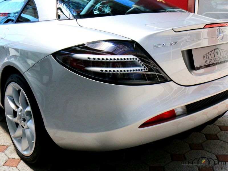 Mercedes-Benz SLR McLaren