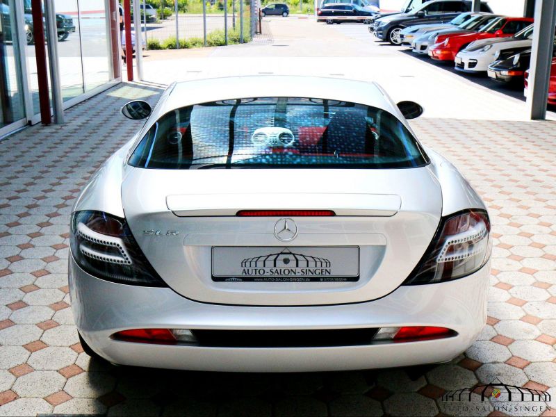 Mercedes-Benz SLR McLaren