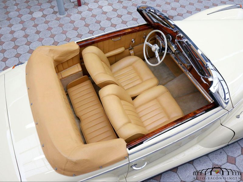 Mercedes-Benz 300 S Roadster 