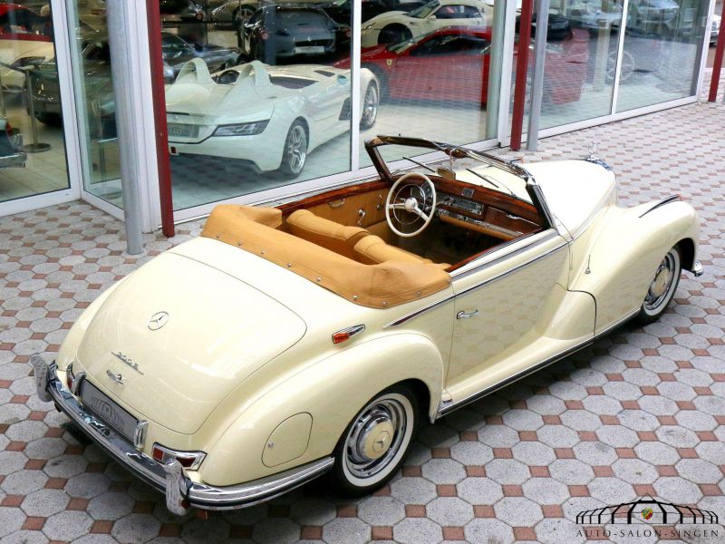 Mercedes-Benz 300 S Roadster 