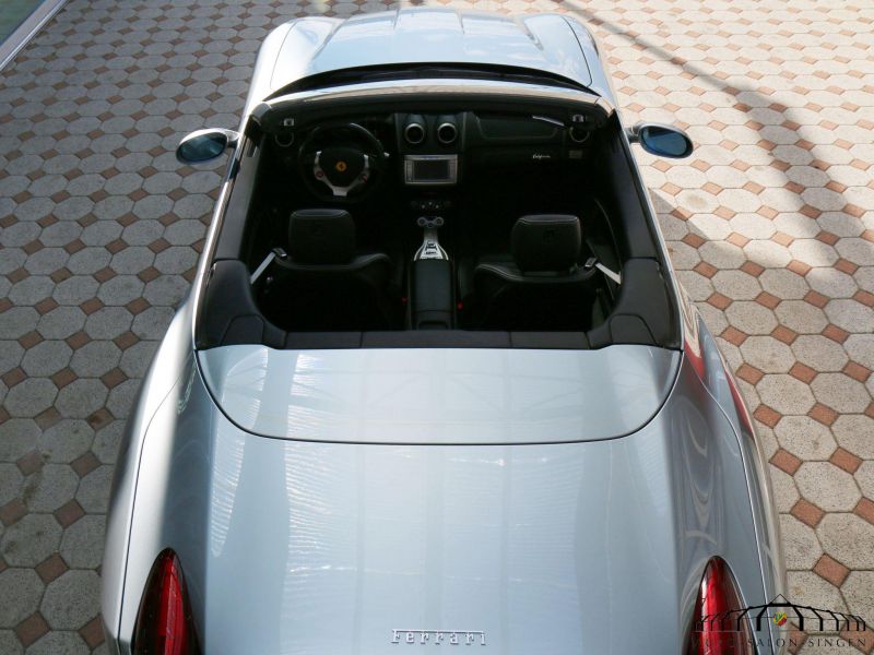 Ferrari California 30