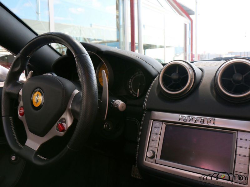 Ferrari California 30