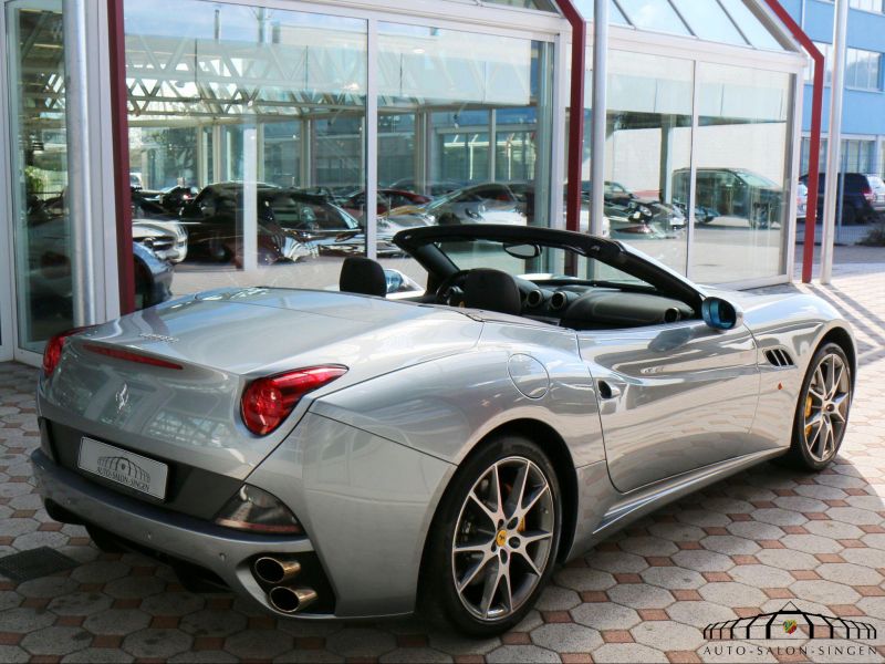 Ferrari California 30