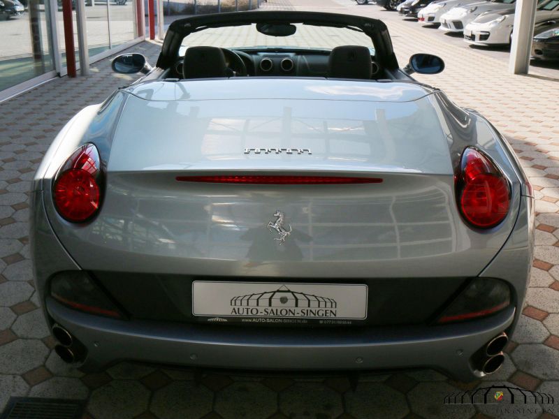 Ferrari California 30