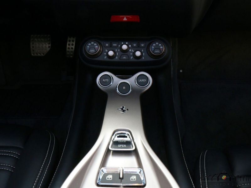 Ferrari California 30