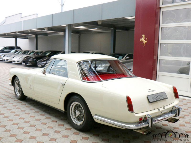 Ferrari 250 GT Coupe P.F.