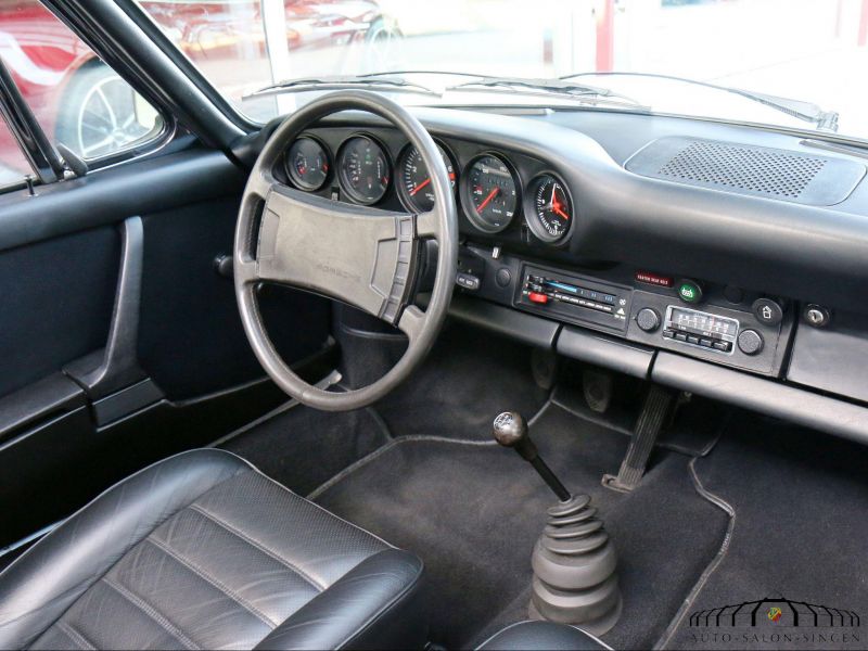 Porsche 911 Targa 2.7