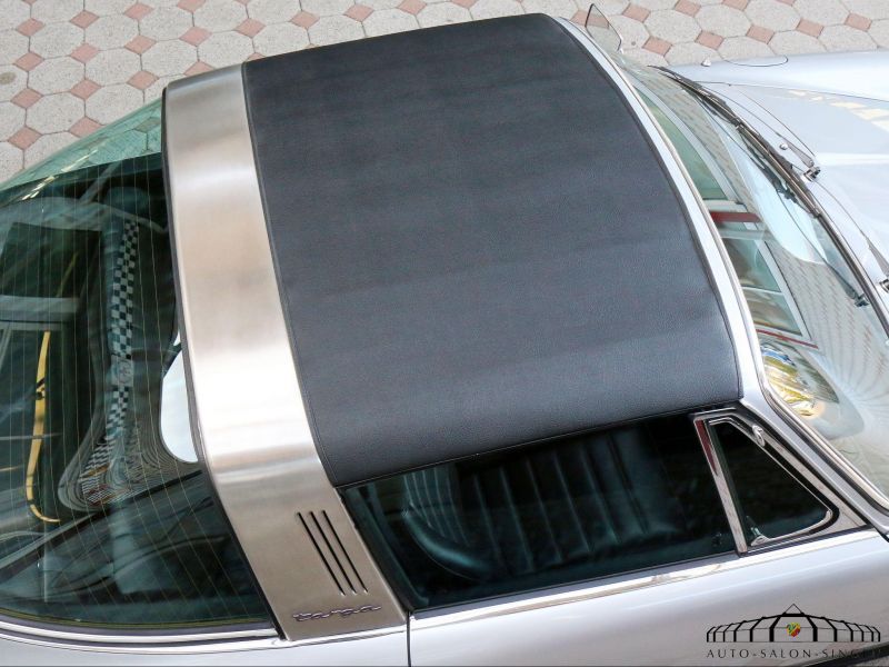 Porsche 911 Targa 2.7