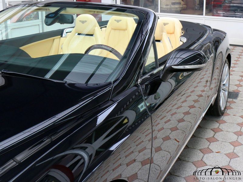 Bentley Continental GTC