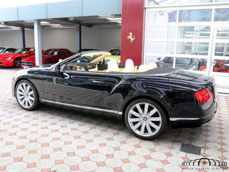 Bentley Continental GTC