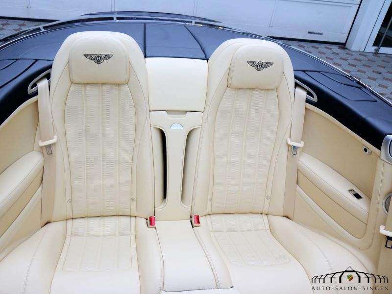 Bentley Continental GTC