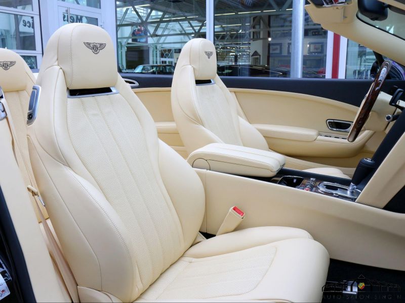 Bentley Continental GTC
