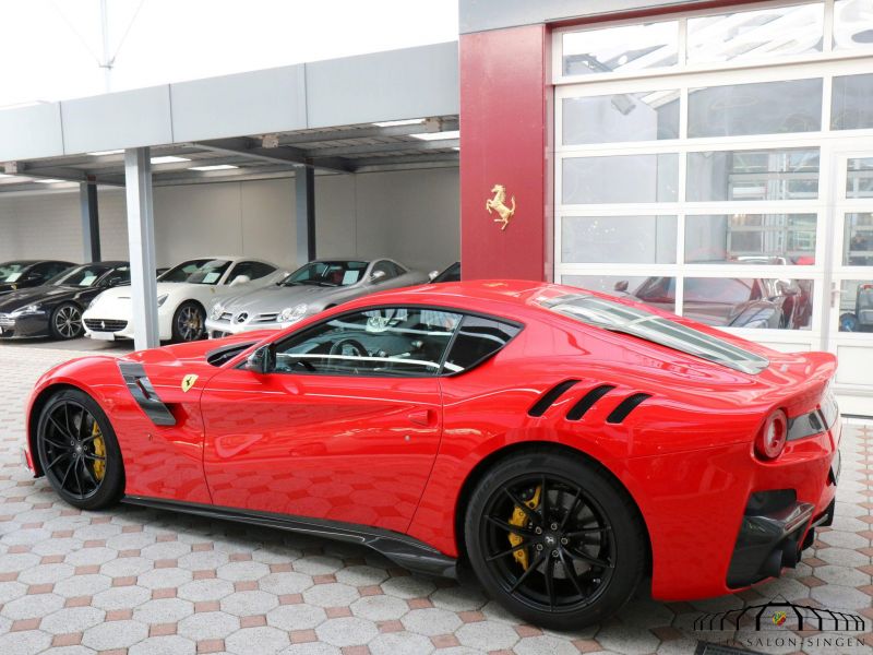 Ferrari F12 TDF