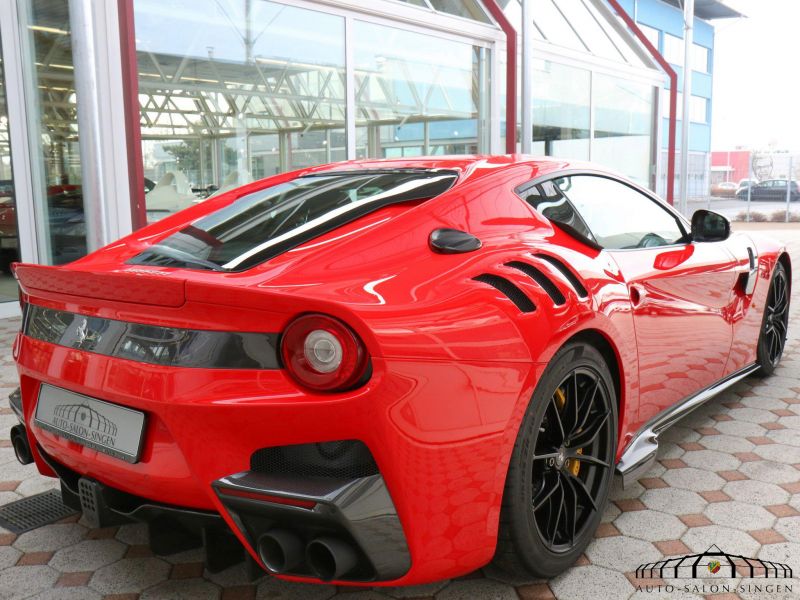 Ferrari F12 TDF