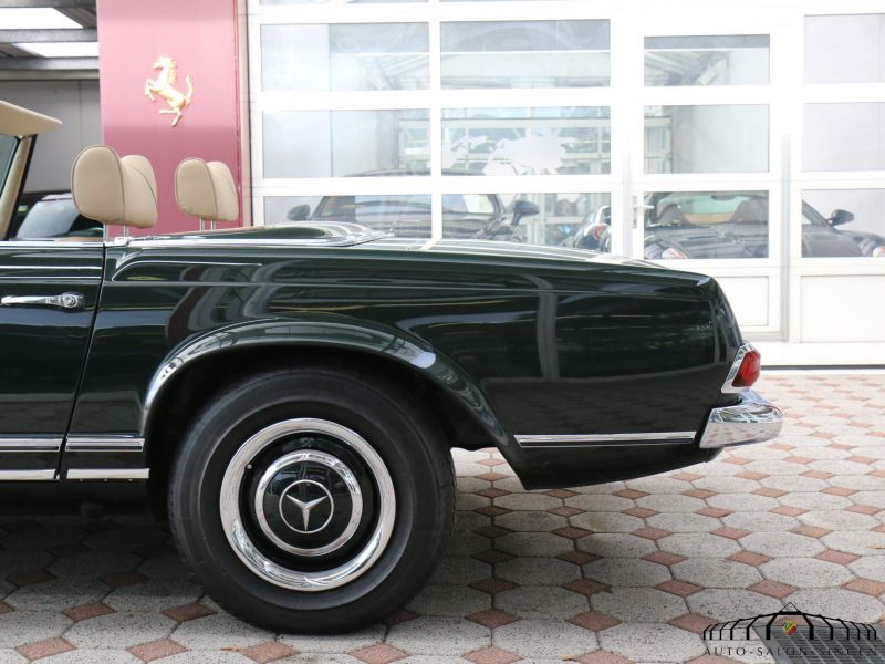 Mercedes-Benz 230 SL Pagode  