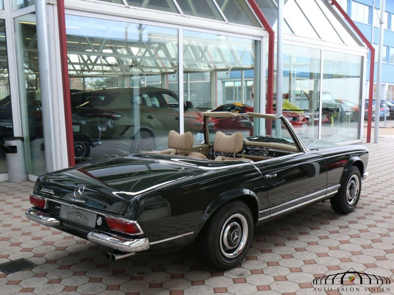Mercedes-Benz 230 SL Pagode  