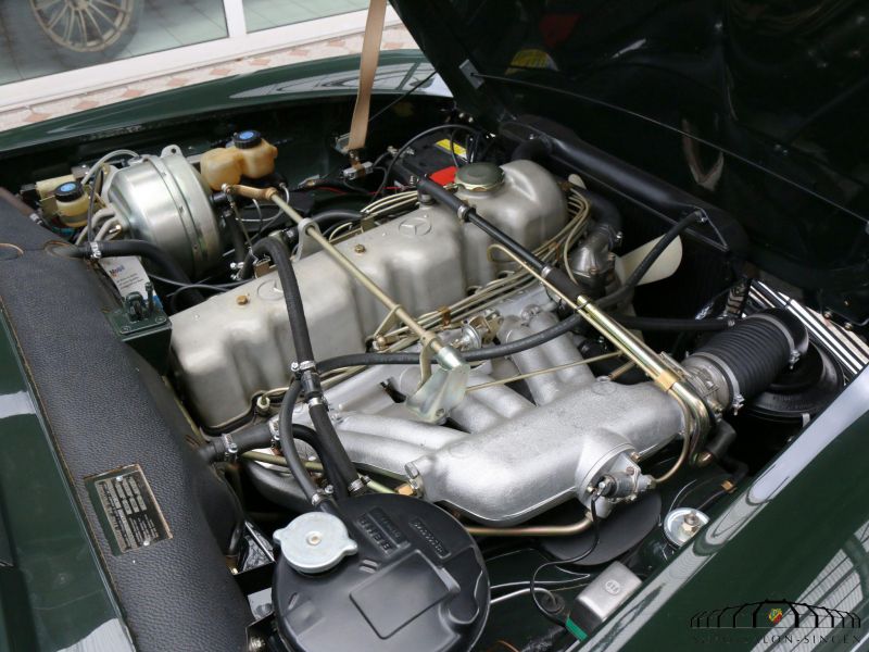 Mercedes-Benz 230 SL Pagode  