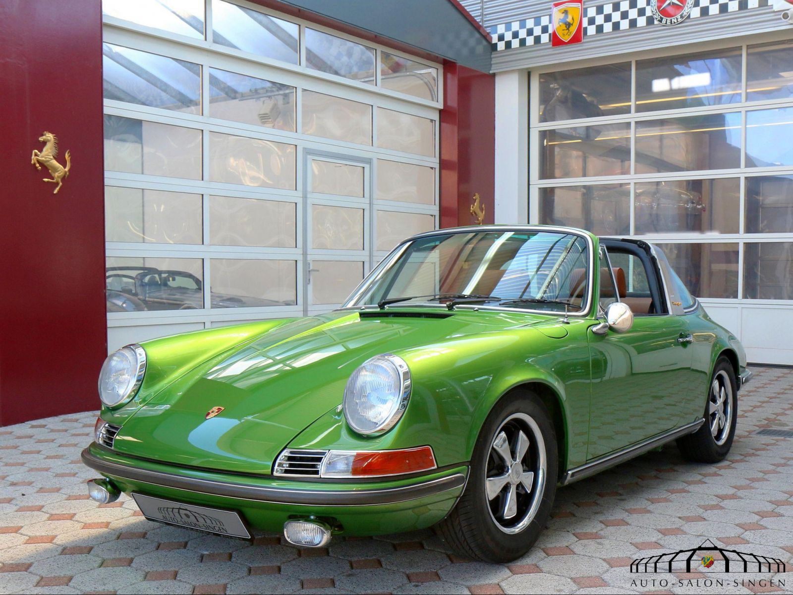Porsche 2000 E Targa 200.200 Cabrio   Auto Salon Singen