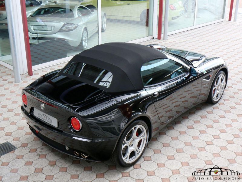 Alfa Romeo 8C Spider
