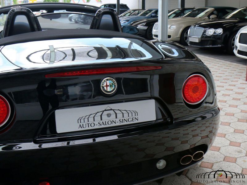 Alfa Romeo 8C Spider