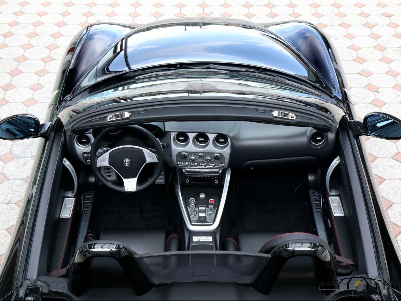 Alfa Romeo 8C Spider