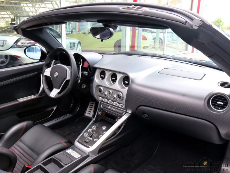 Alfa Romeo 8C Spider