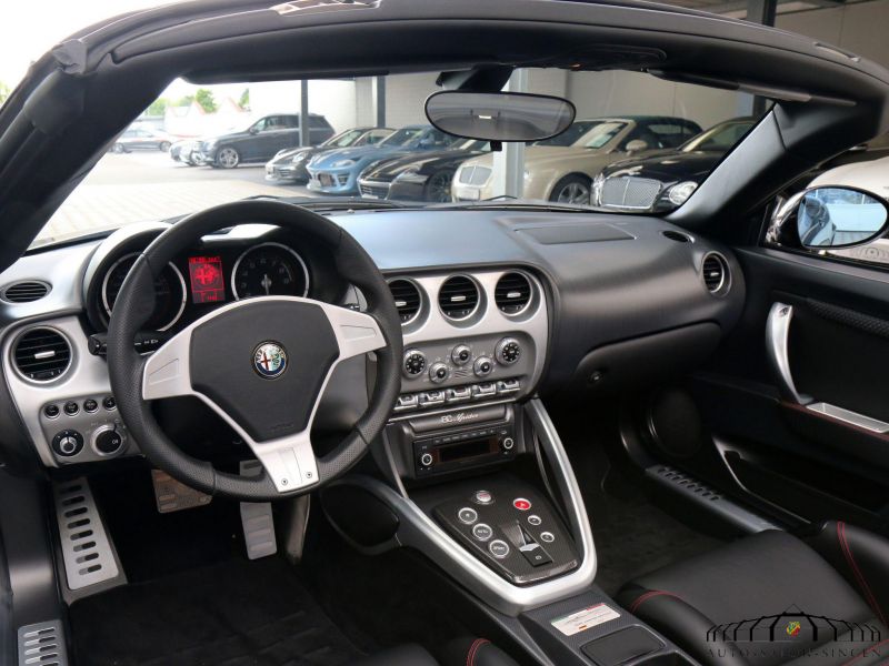 Alfa Romeo 8C Spider