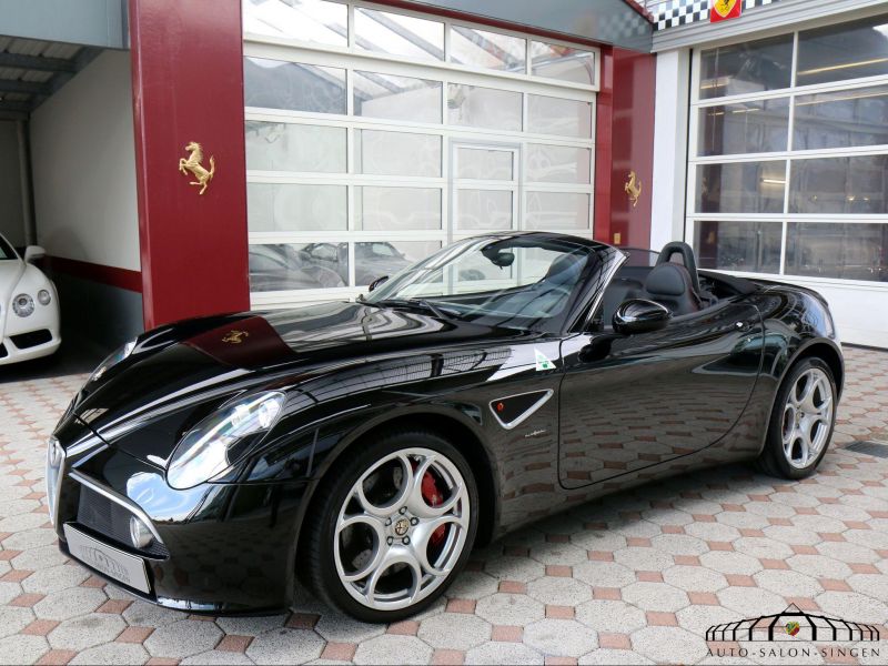 Alfa Romeo 8C Spider