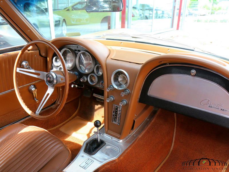 Corvette C2 Sting Ray