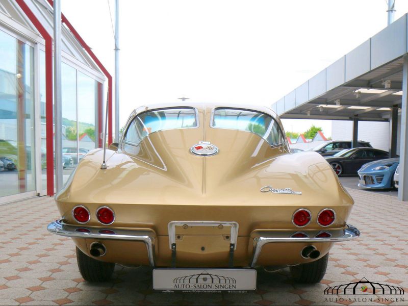 Corvette C2 Sting Ray