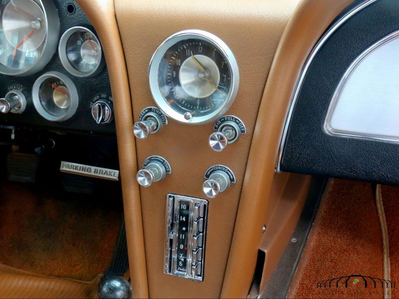 Corvette C2 Sting Ray