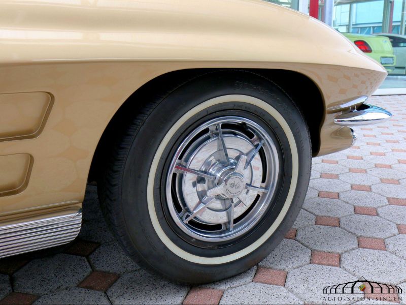 Corvette C2 Sting Ray
