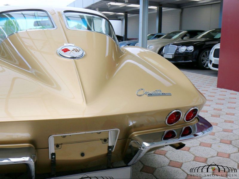 Corvette C2 Sting Ray