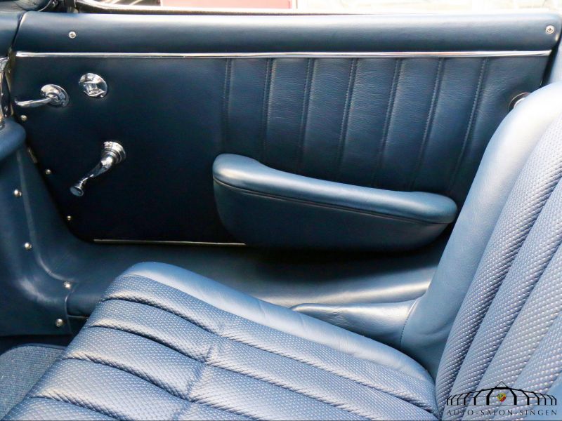 Mercedes-Benz 300 SL Roadster