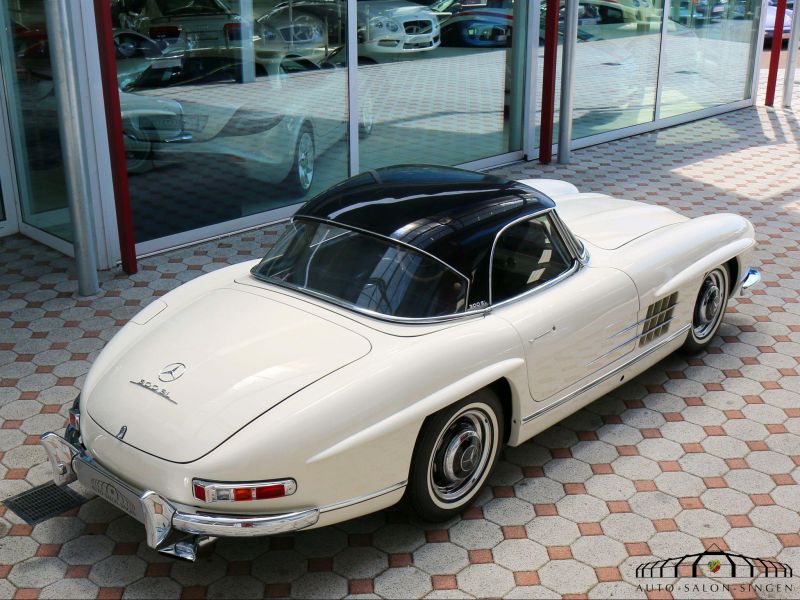 Mercedes-Benz 300 SL Roadster