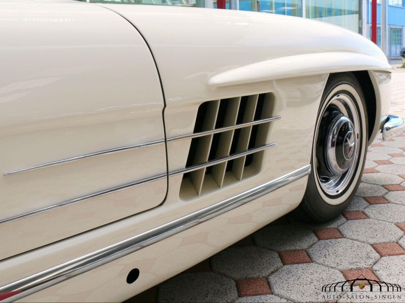 Mercedes-Benz 300 SL Roadster