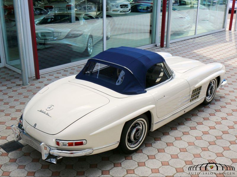 Mercedes-Benz 300 SL Roadster