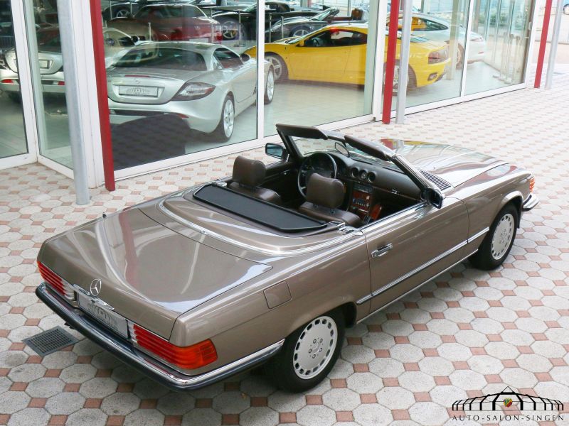 Mercedes-Benz 500 SL